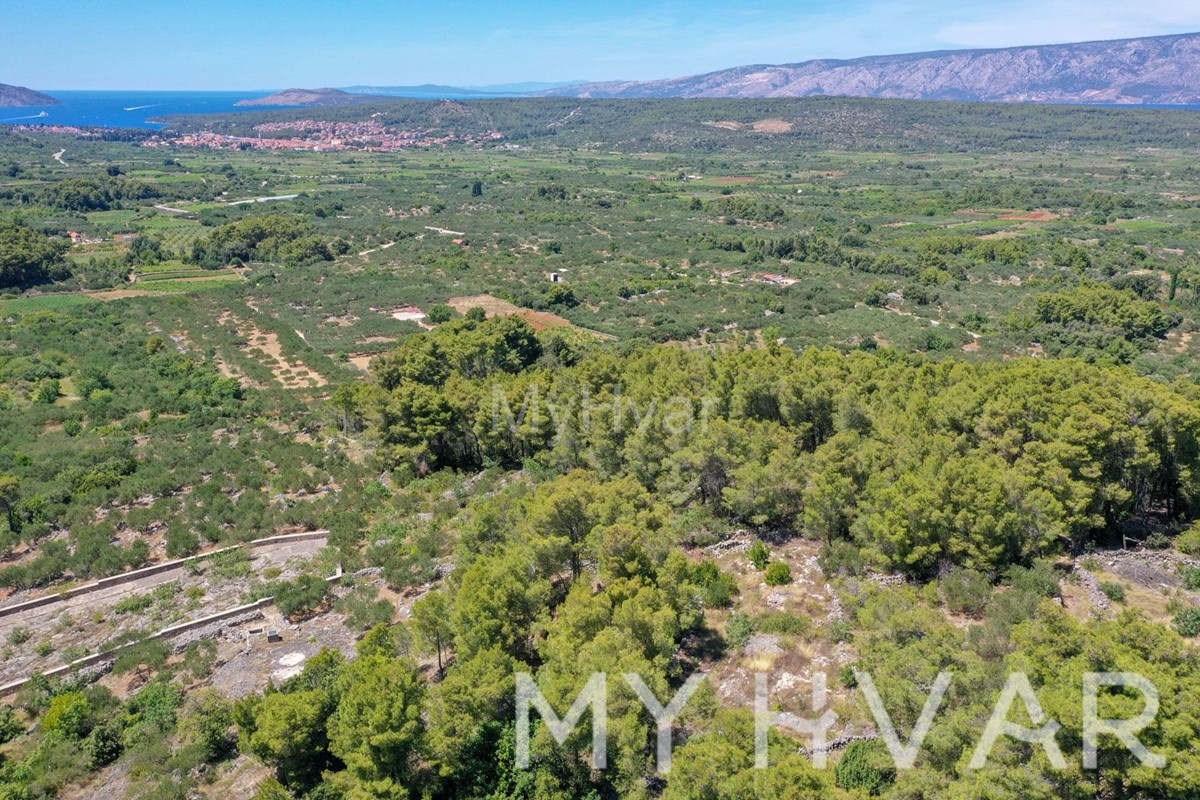 Terreno edificabile con vista panoramica a Dol