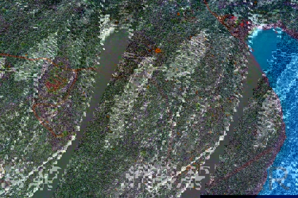 Zastražišće Terra in riva al mare