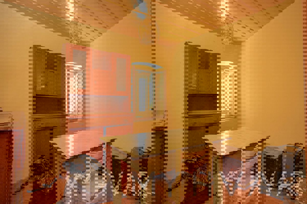 Tenuta tradizionale con cortile a Dol