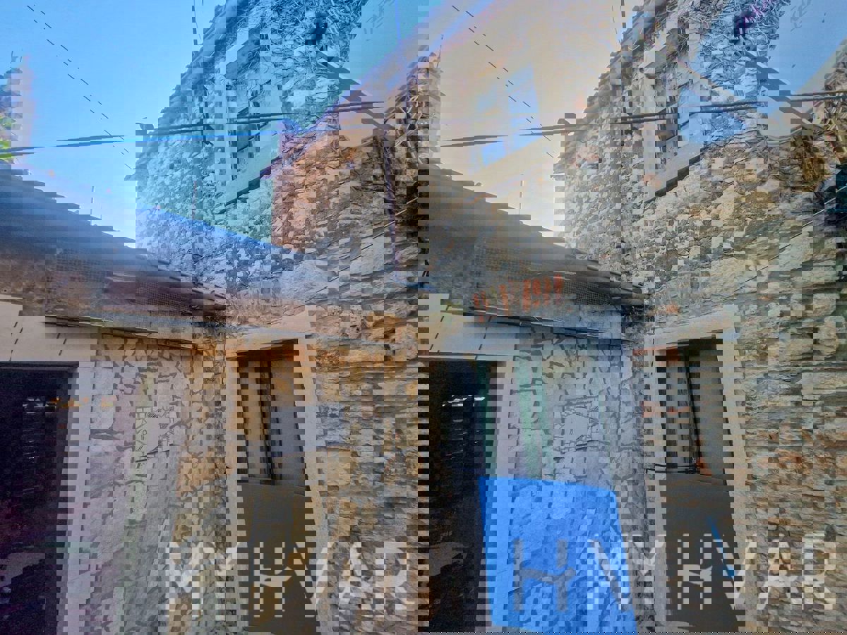 Casa in pietra nel cuore di Vrboska