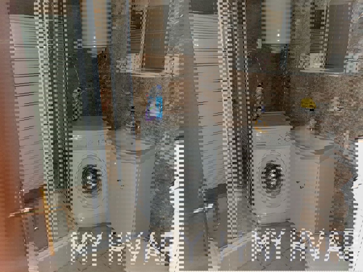 Casa in pietra a Vrboska