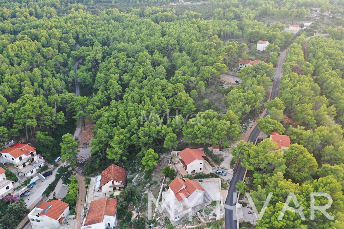 Enorme terreno edificabile a Basina