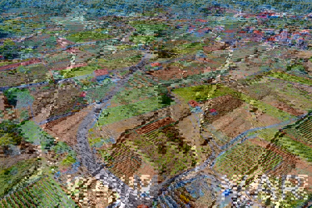 Terreno edificabile Libora a Jelsa