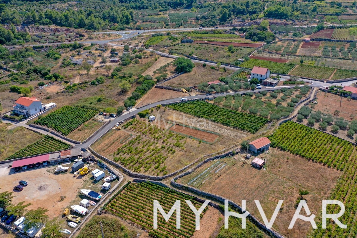 Terreno edificabile Libora a Jelsa