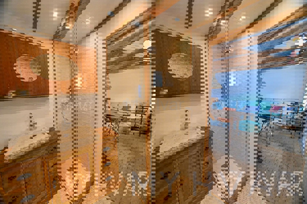 Casa in pietra nel cuore della Città Vecchia