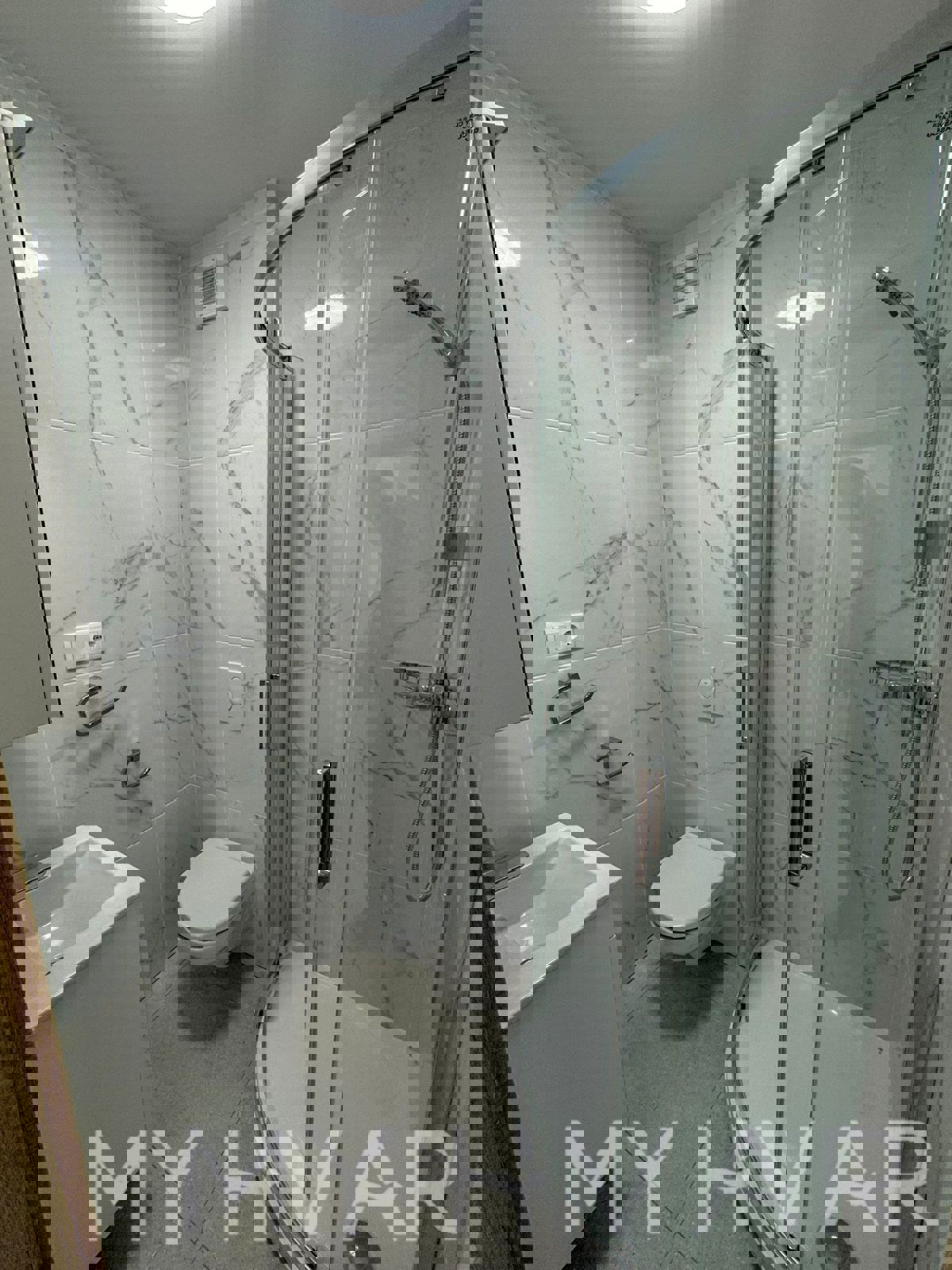 Casa in pietra con garage