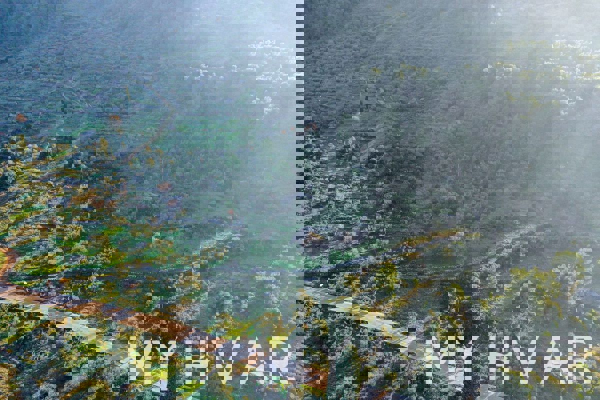 Terreno edificabile Zastražišće #2