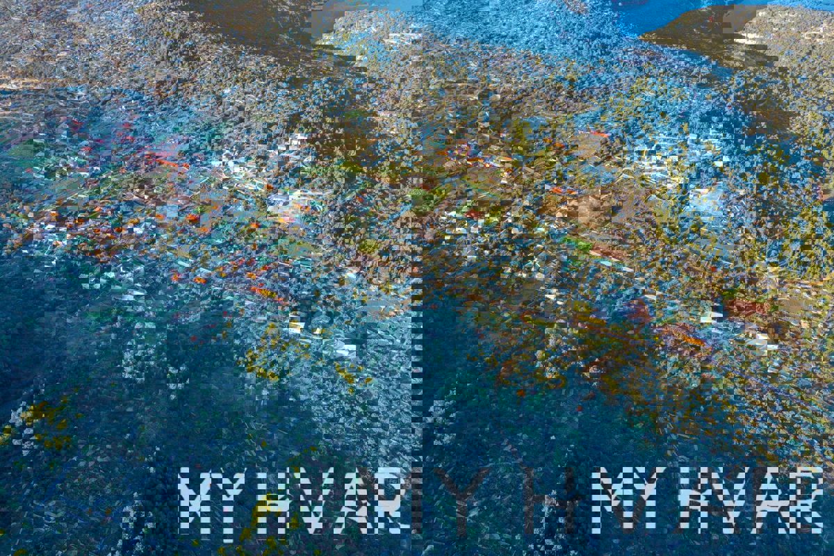 Terreno edificabile Zastražišće #2