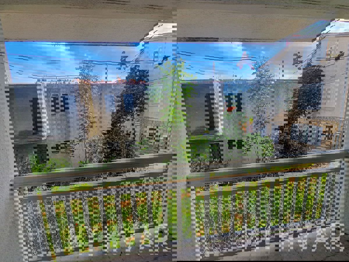 Appartamento al piano terra a Gelsa