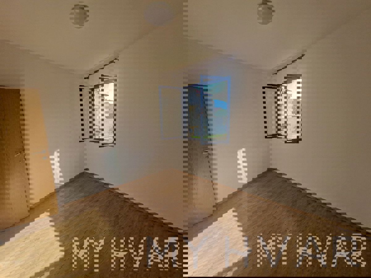 Appartamento al piano terra a Gelsa