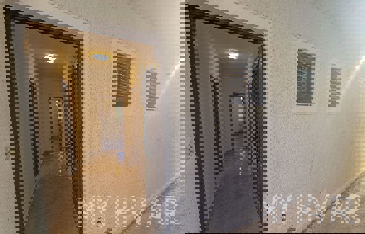 Appartamento al piano terra a Gelsa