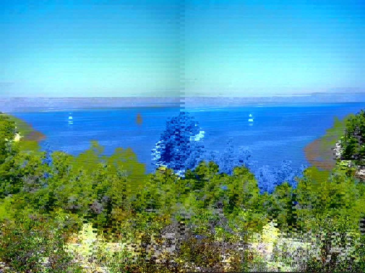 Terreno edificabile in riva al mare a Korčula