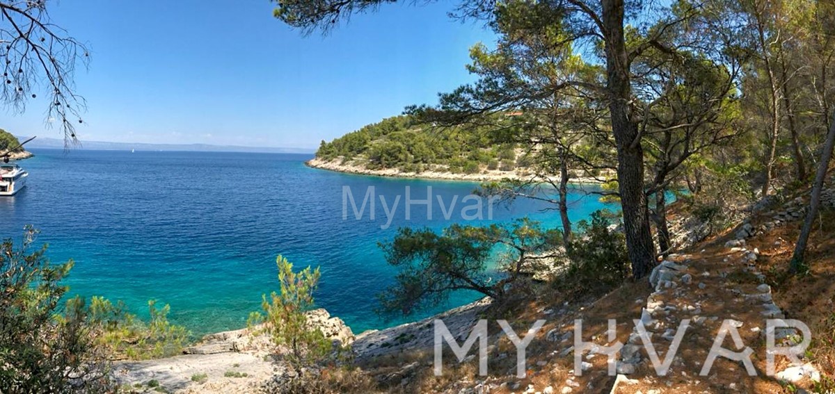 Terreno edificabile in riva al mare a Korčula