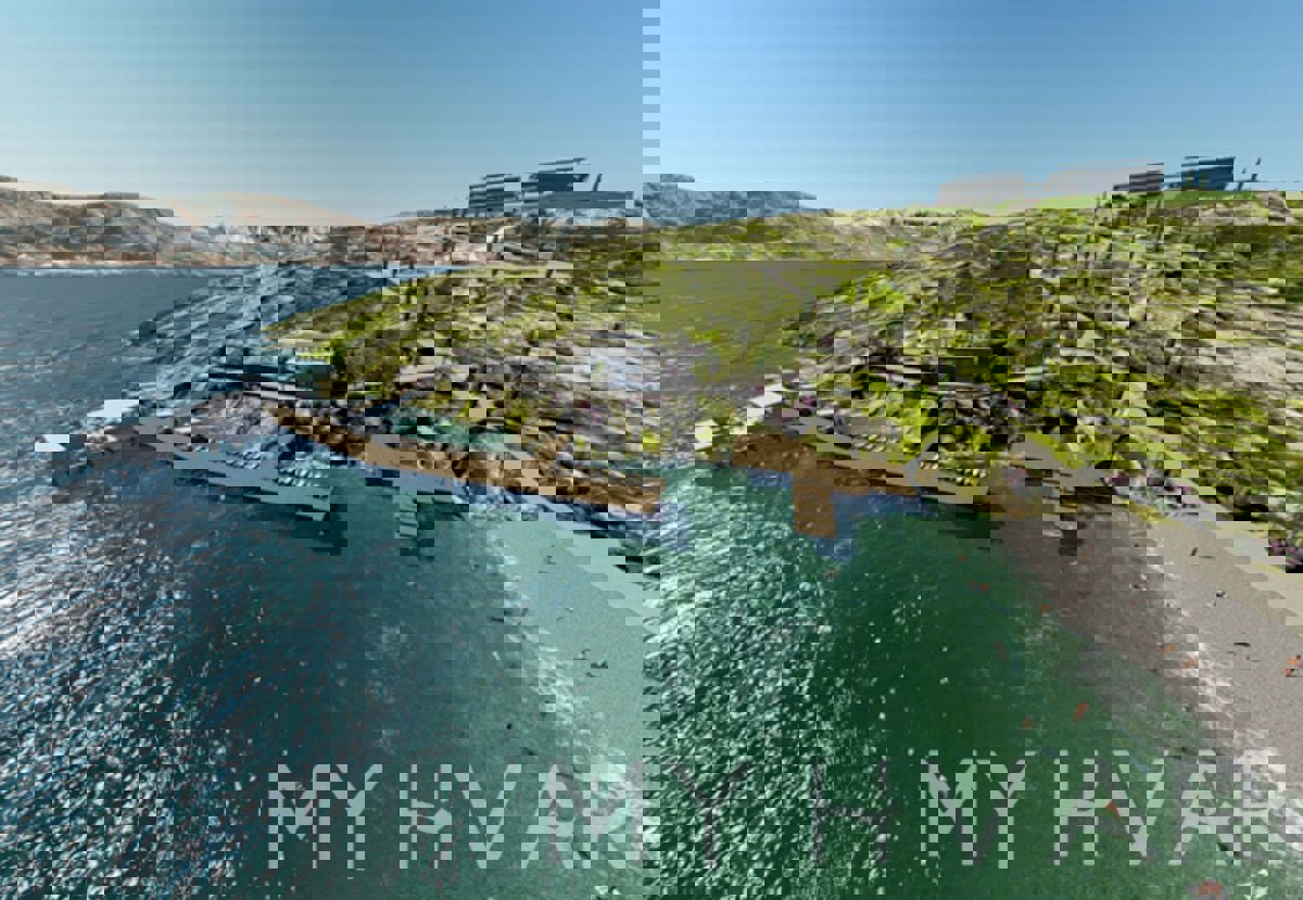 Enorme terreno edificabile a Rudine