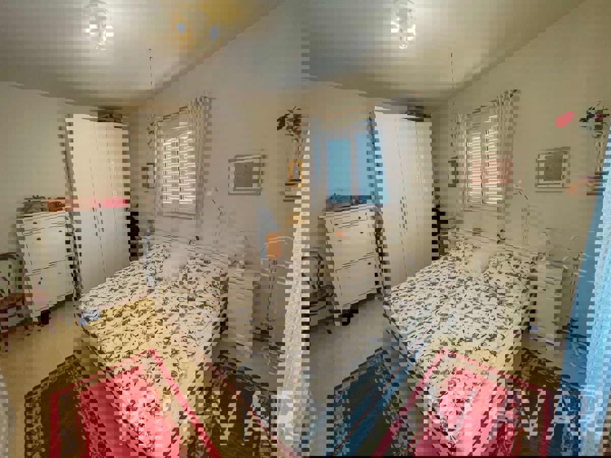 Appartamento familiare con vista mare a Jelsa