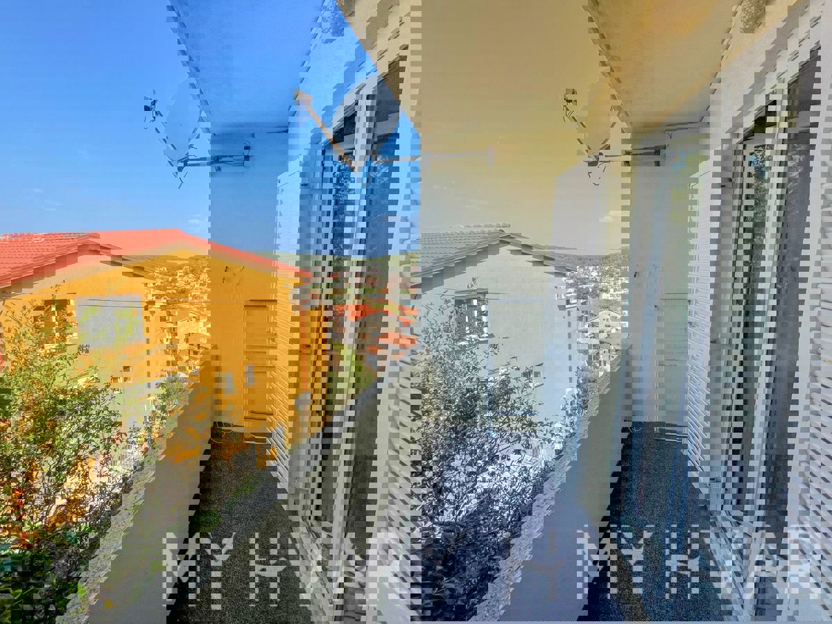 Appartamento familiare con vista mare a Jelsa