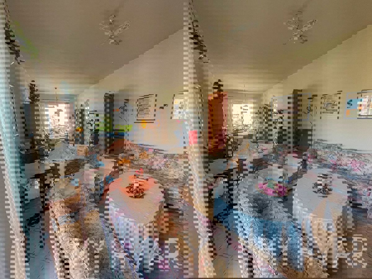 Appartamento familiare con vista mare a Jelsa