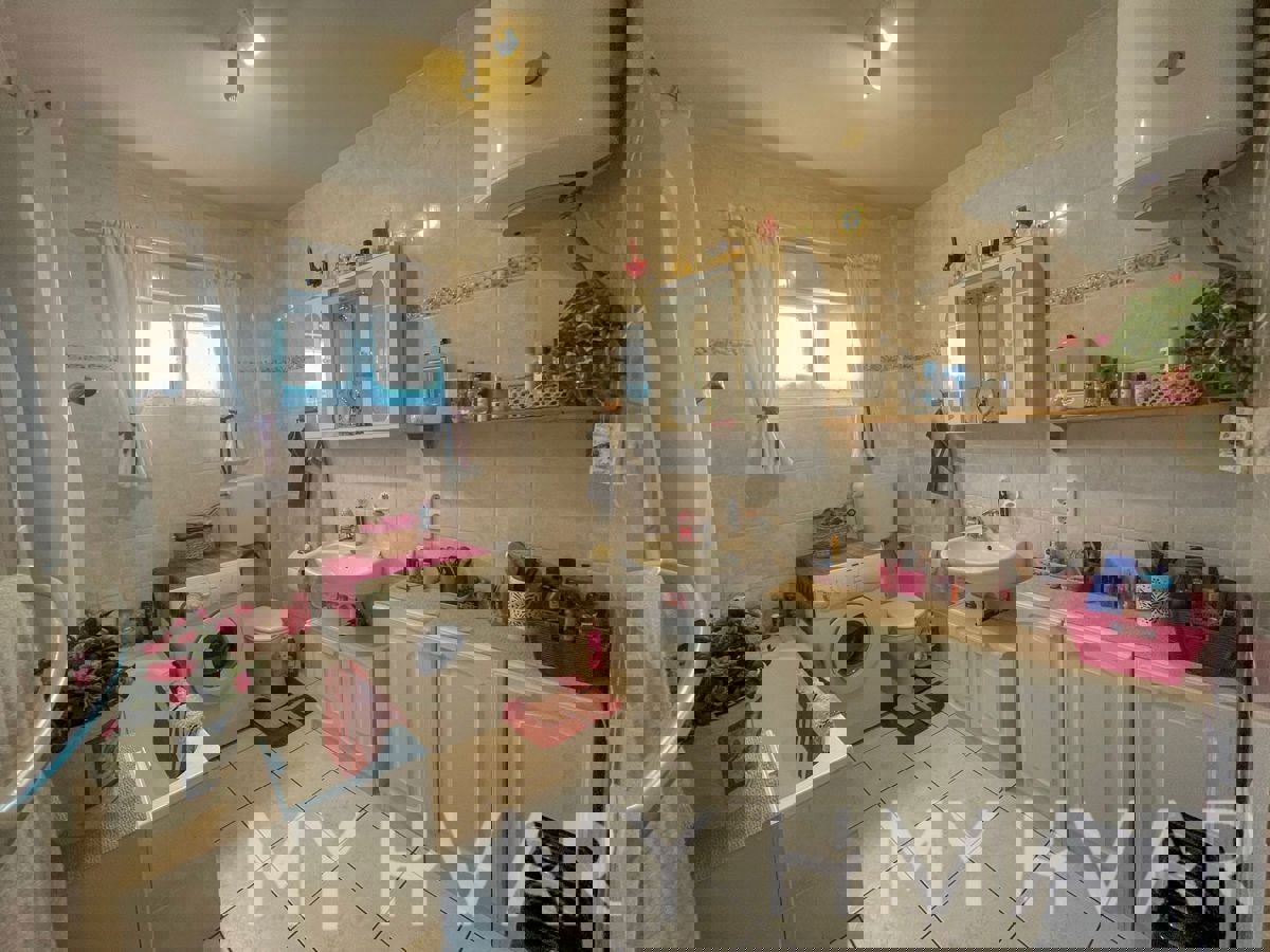 Appartamento familiare con vista mare a Jelsa