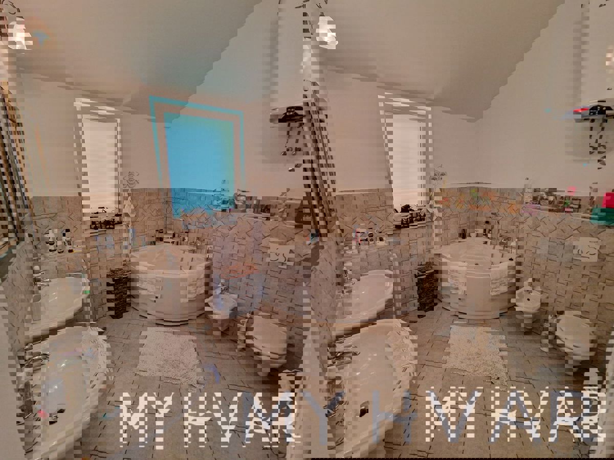 Villa con piscina a Vitarnja