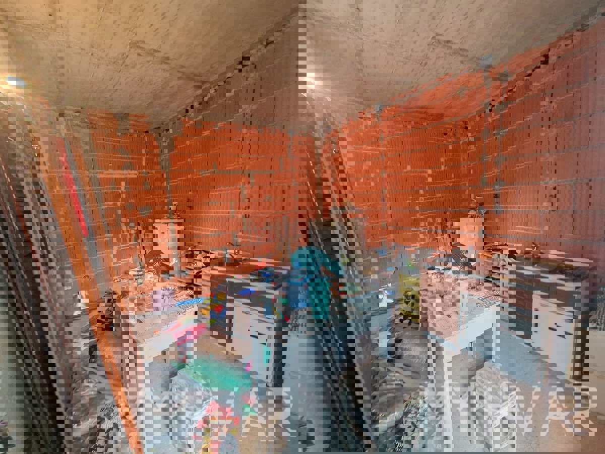 Appartamento in casa prima fila mare