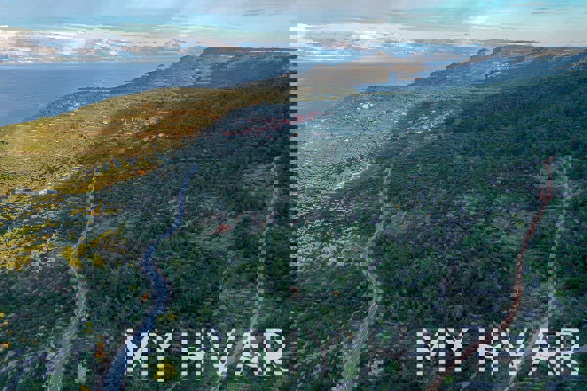 Terreno agricolo edificabile a Poljica