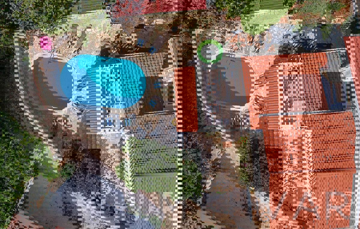 Villa con piscina a Vrboska