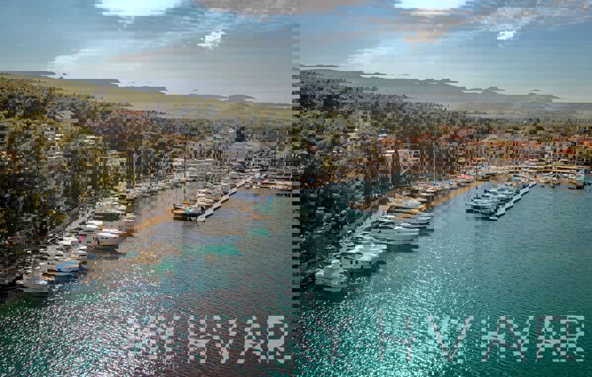 Villa con piscina a Vrboska