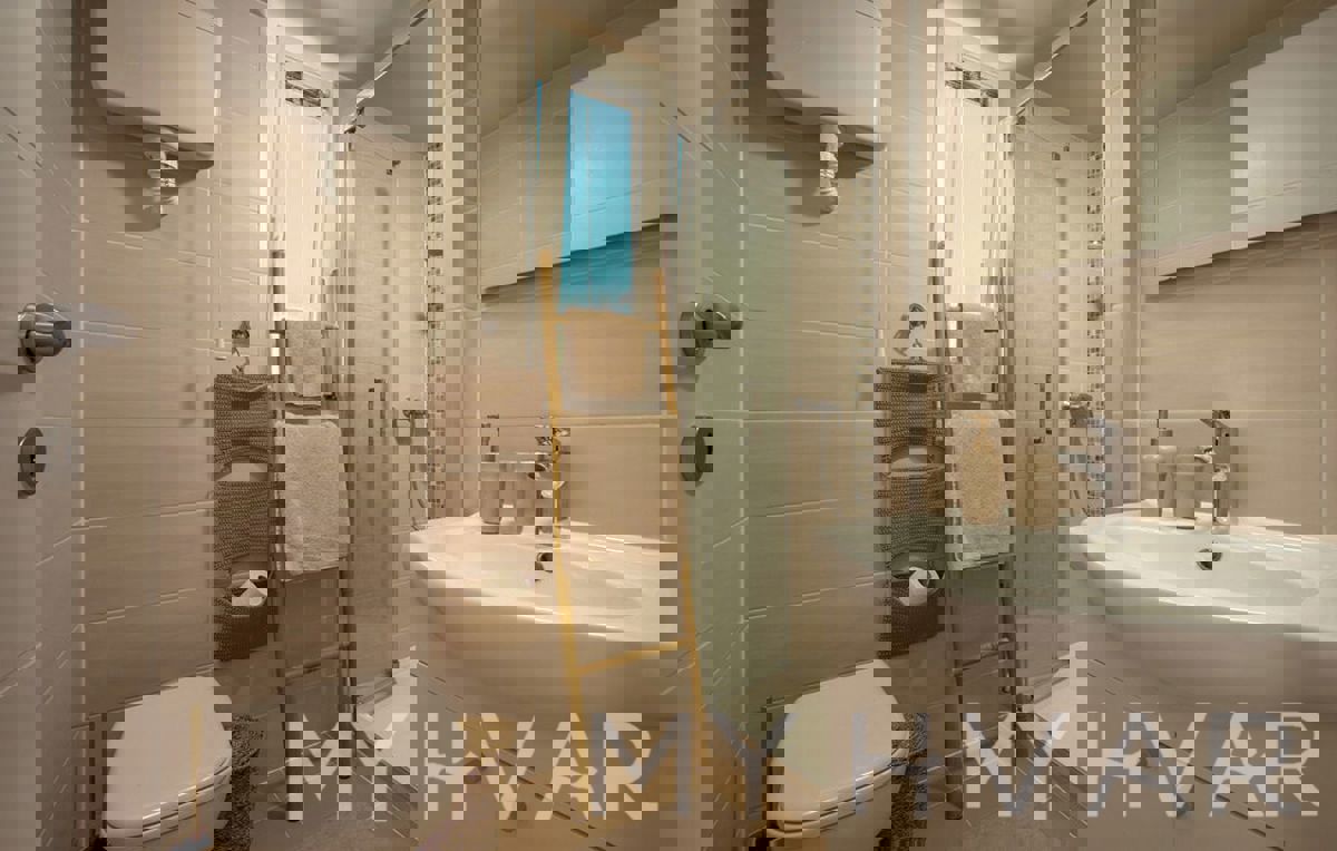 Villa con piscina a Vrboska