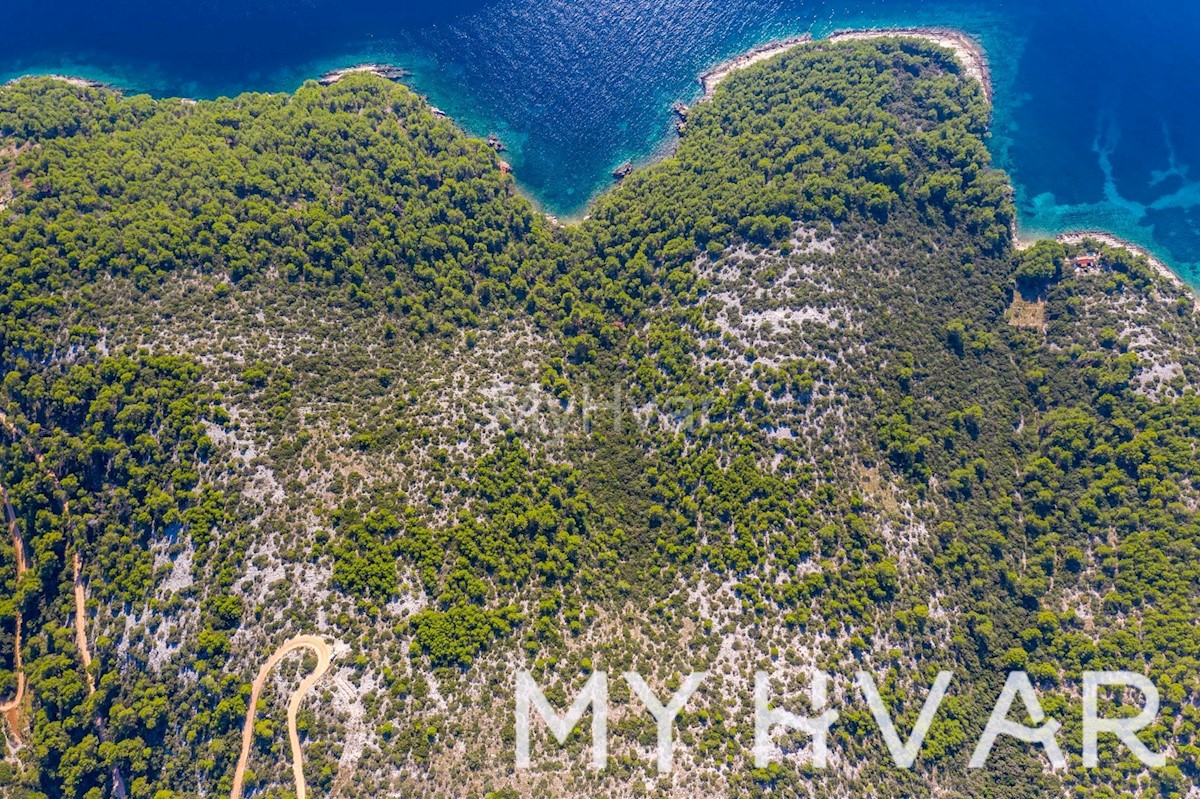 Terreno con baia privata