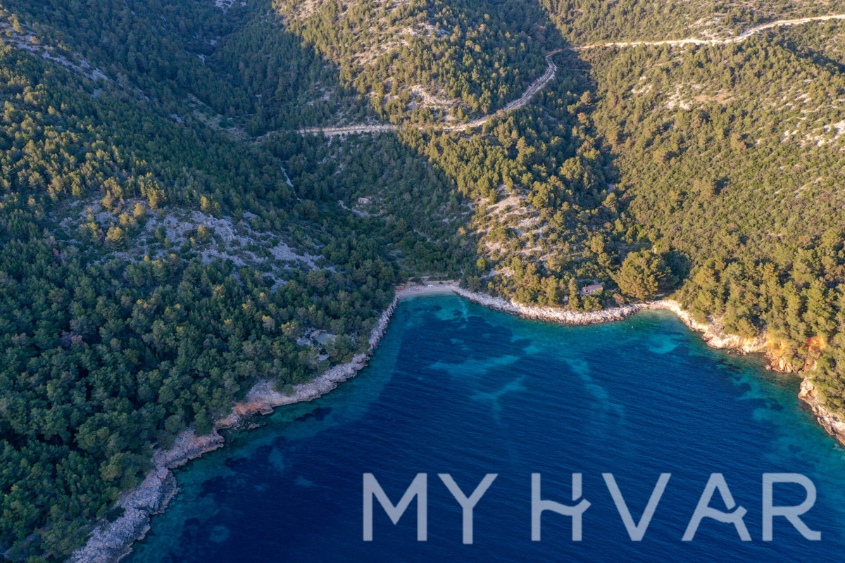 Terreno con baia privata