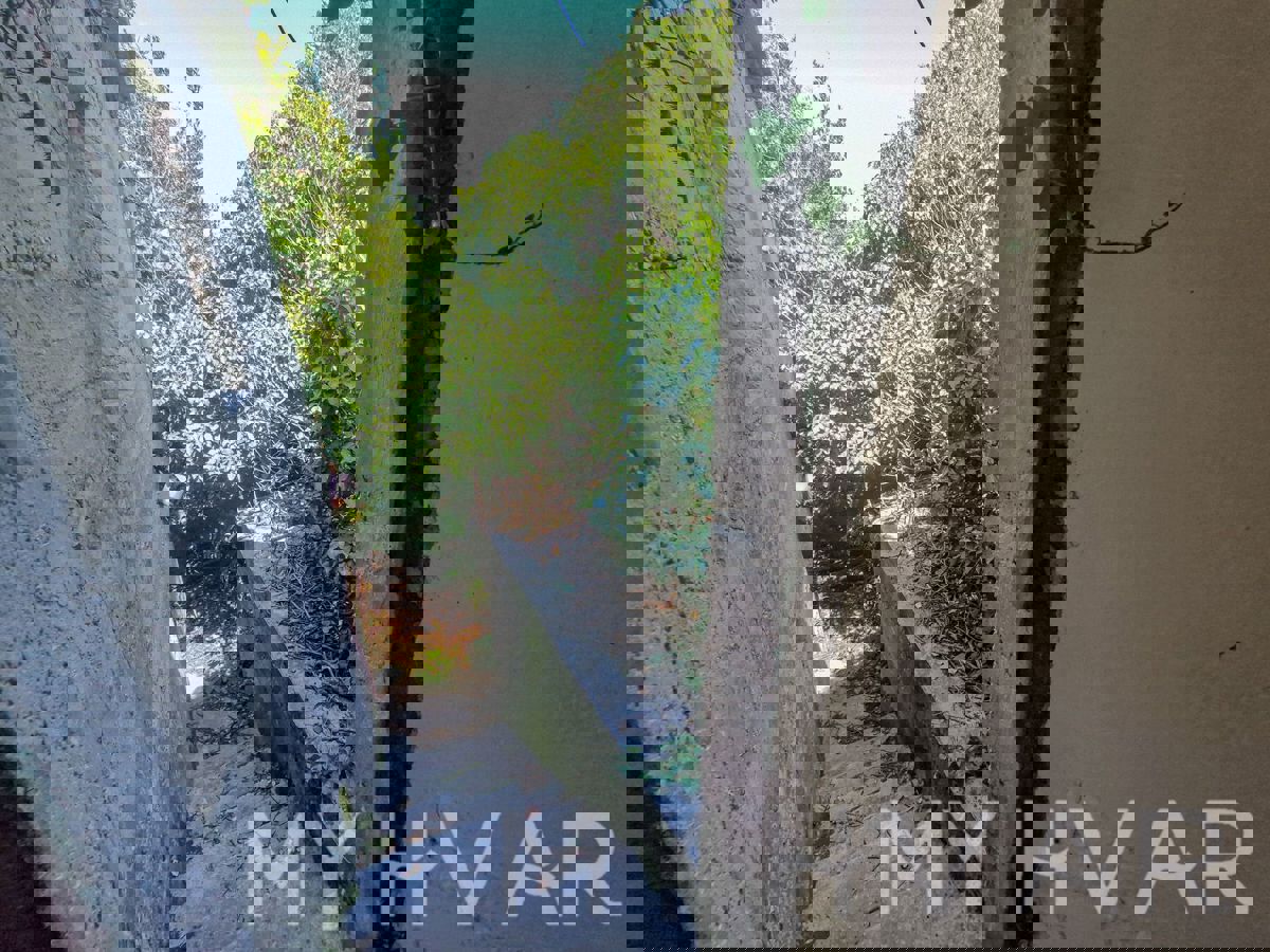 Casa bifamiliare a Banski Dolac