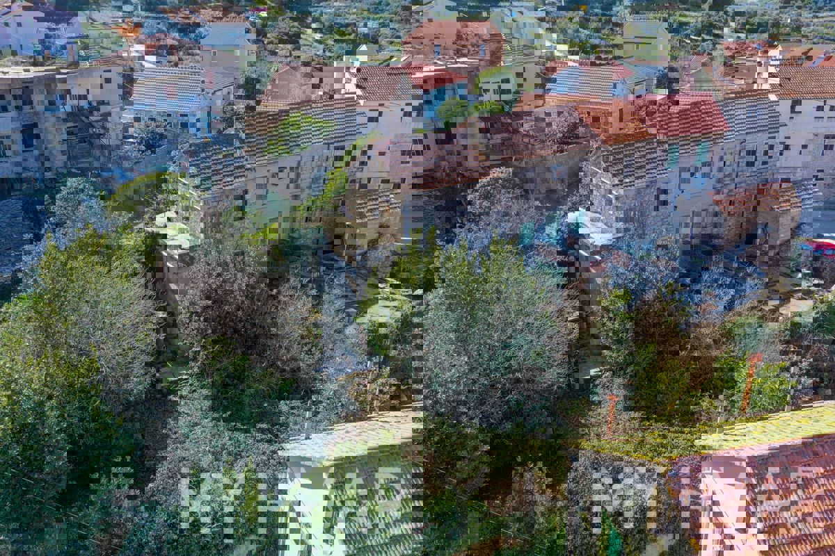 Casa bifamiliare a Banski Dolac