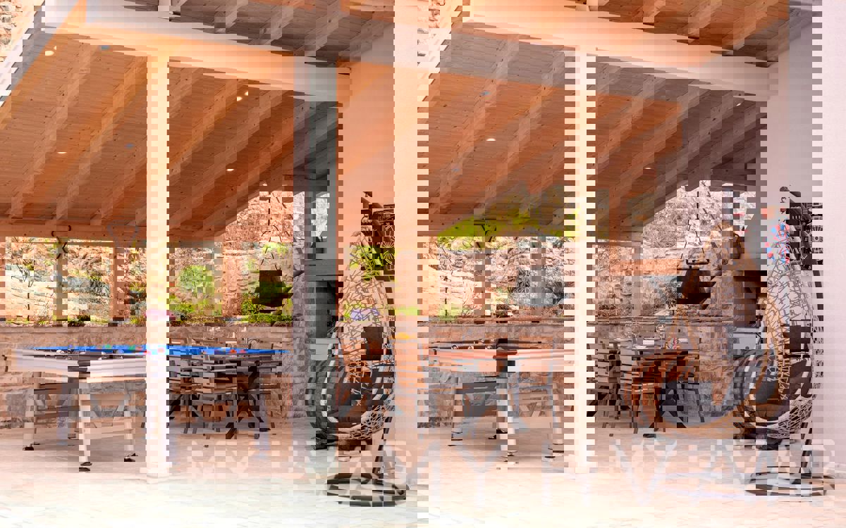 Villa di Campagna di Lusso con Piscina a Dol