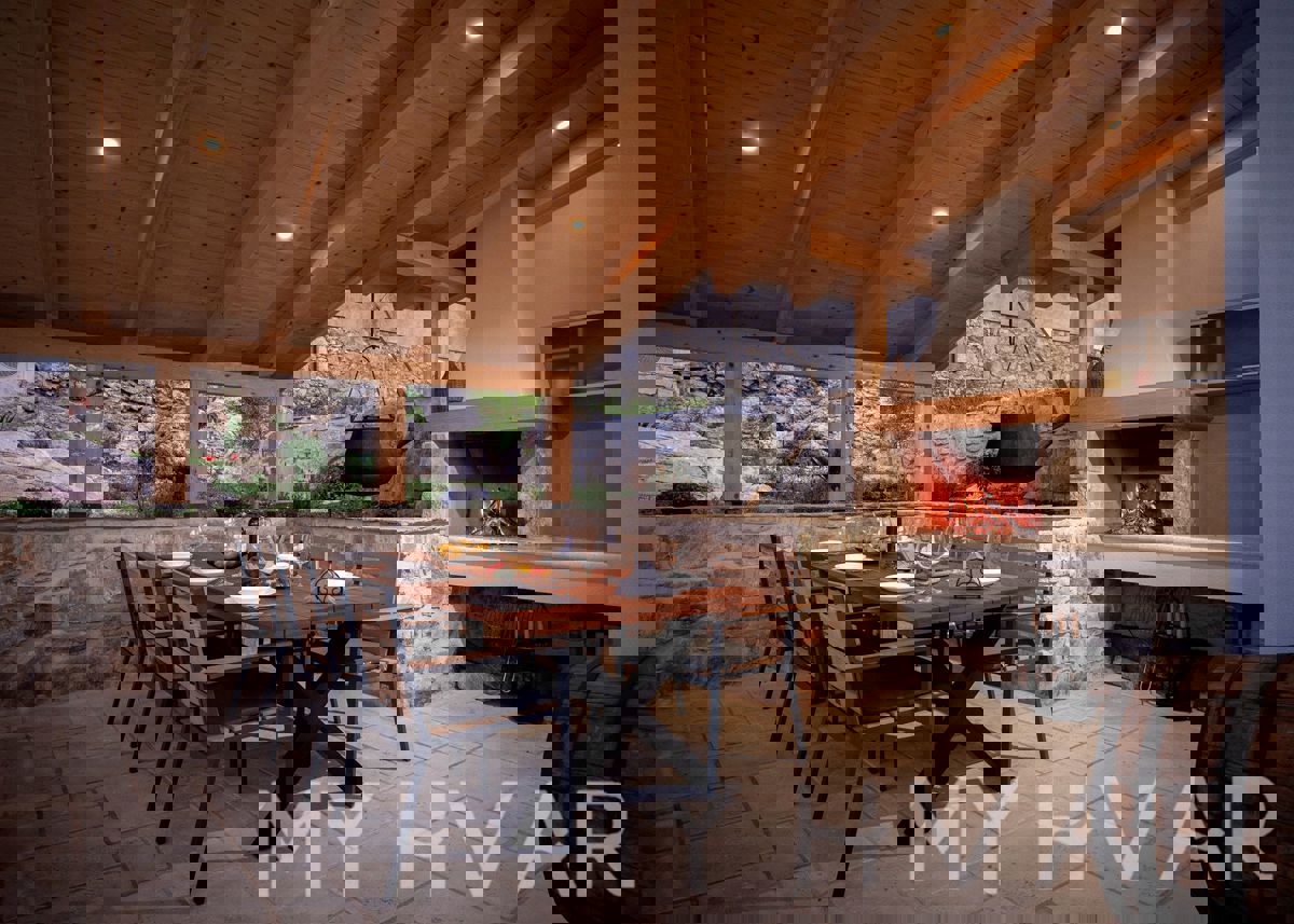 Villa di Campagna di Lusso con Piscina a Dol