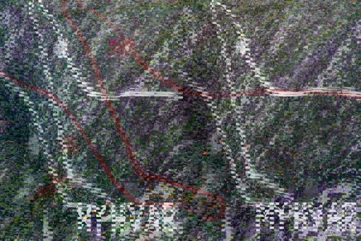 Campo nella vicina baia Medvidina #1