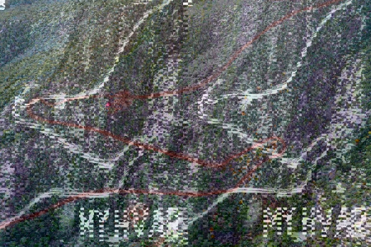 Campo nella vicina baia Medvidina #1