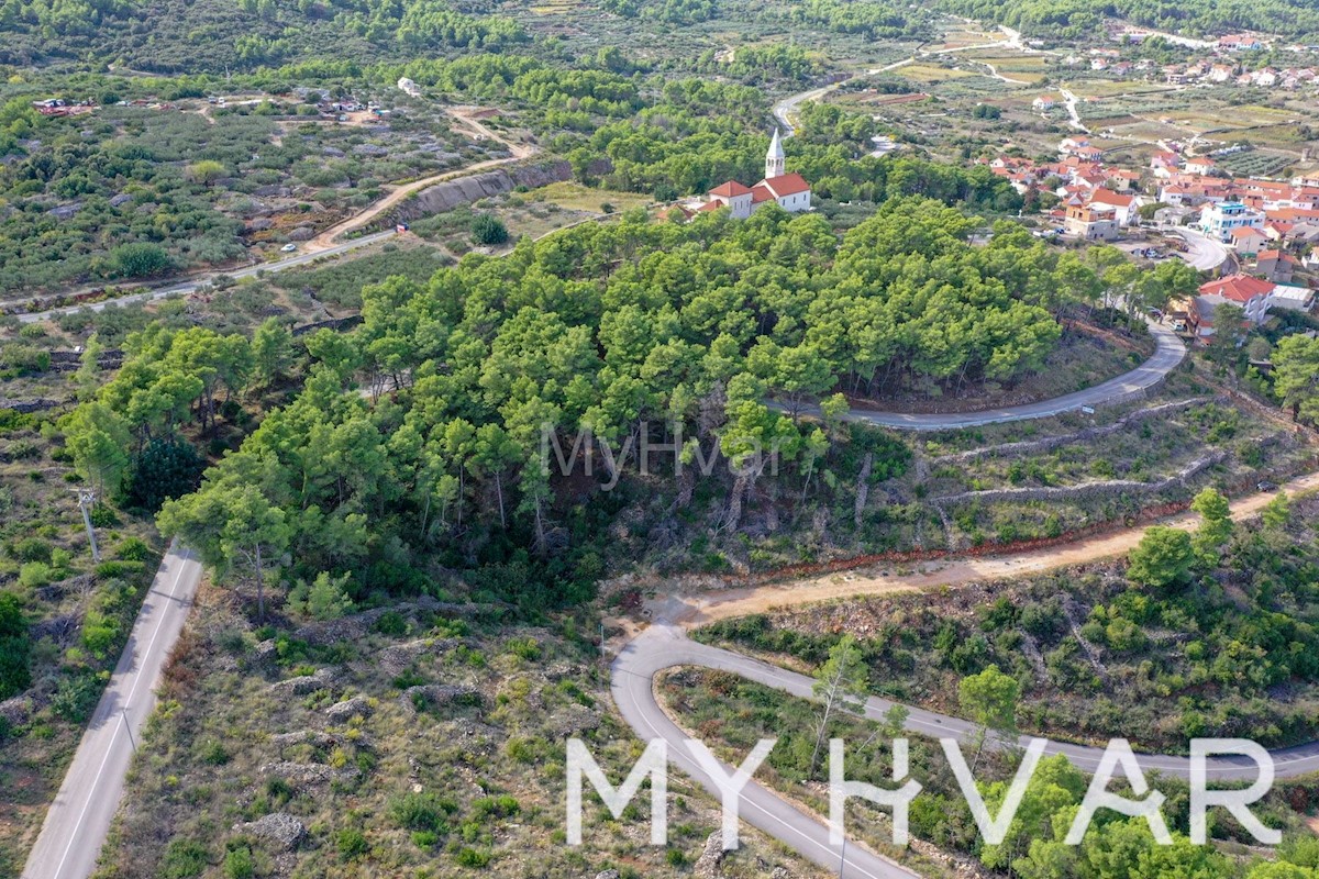 Terreno edificabile a Lučica a Jelsa