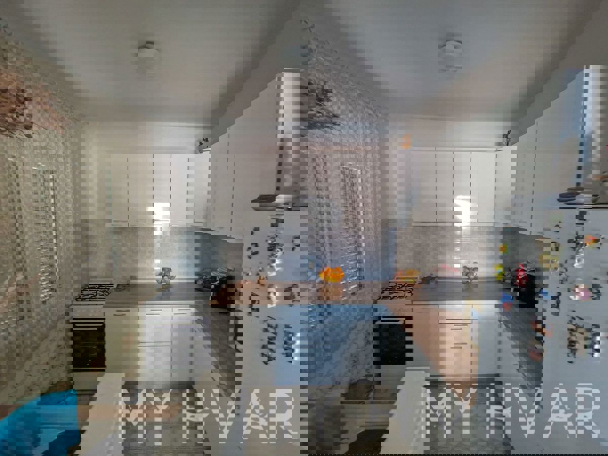 Appartamento al primo piano a Zavala