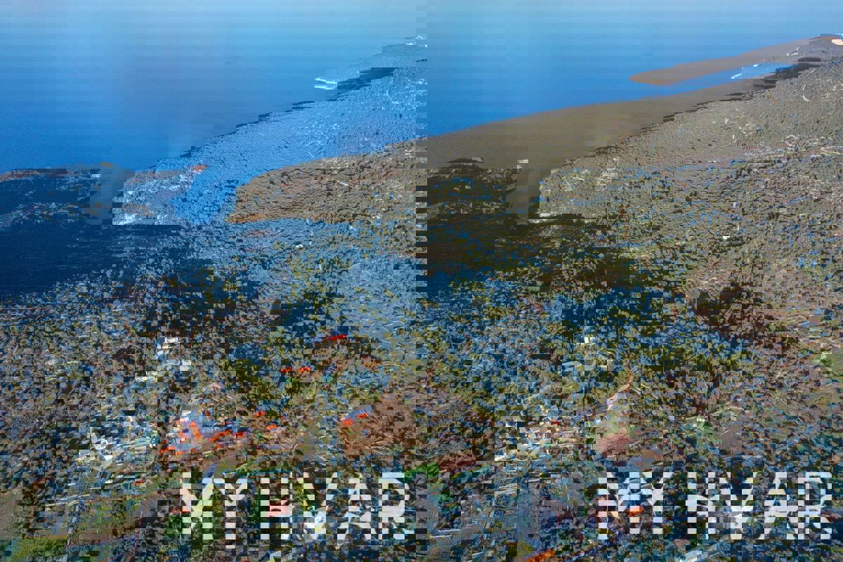 Casa al piano terra a Zastražišće