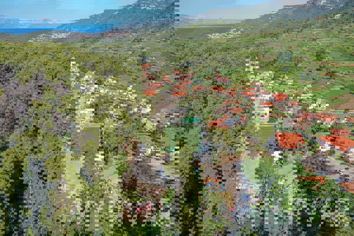 Terreno edificabile a Svirče ovest