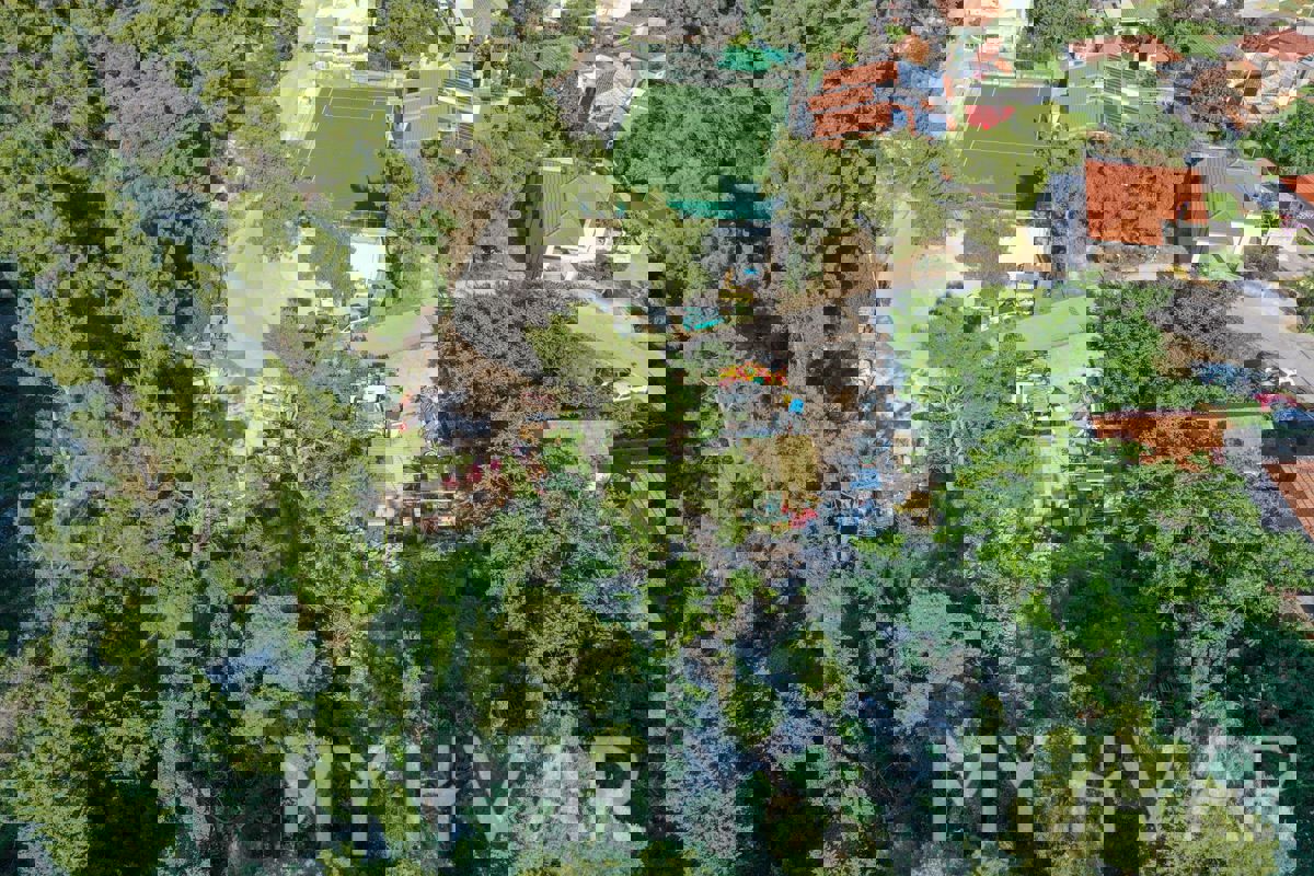 Terreno edificabile a Svirče ovest