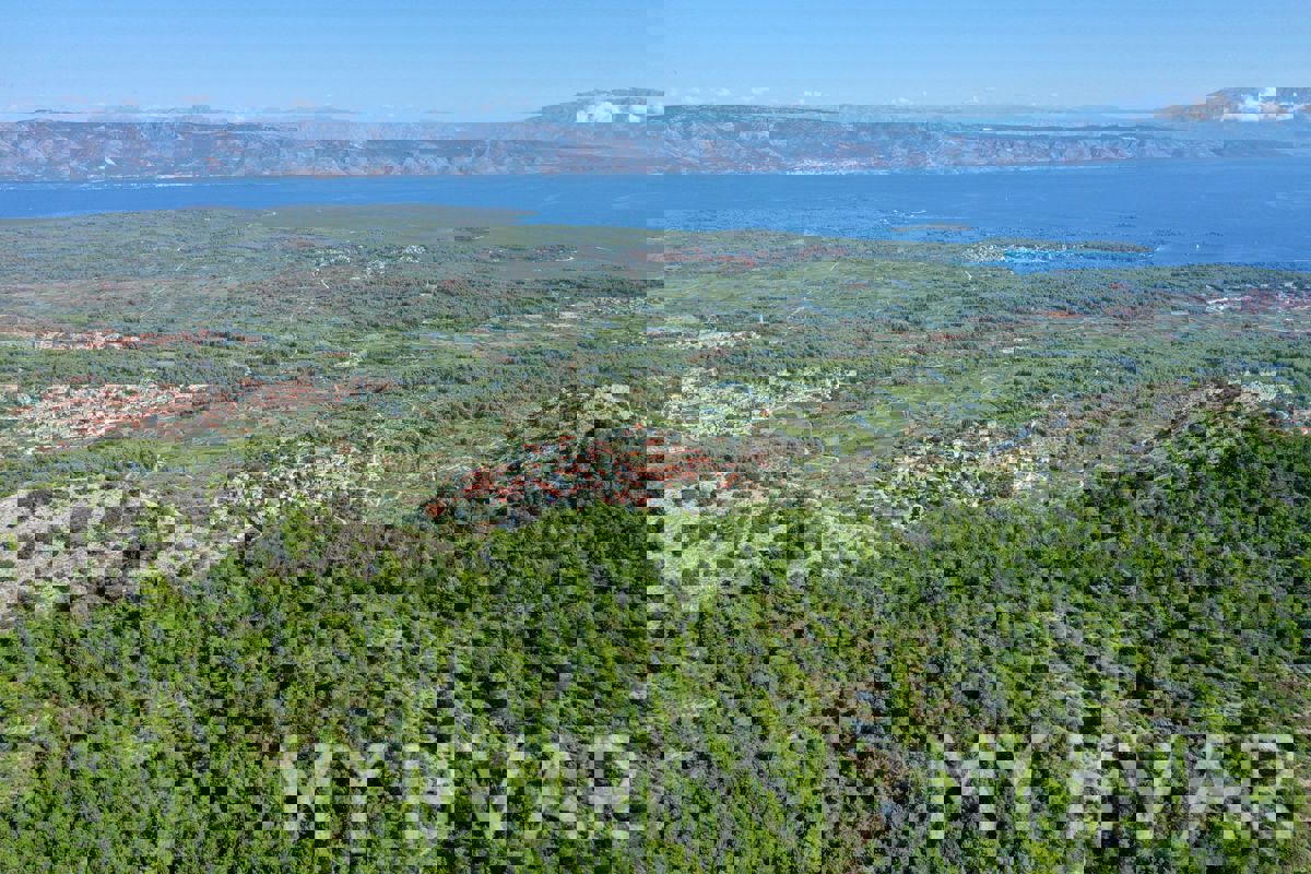 Terreno con vista panoramica e casa