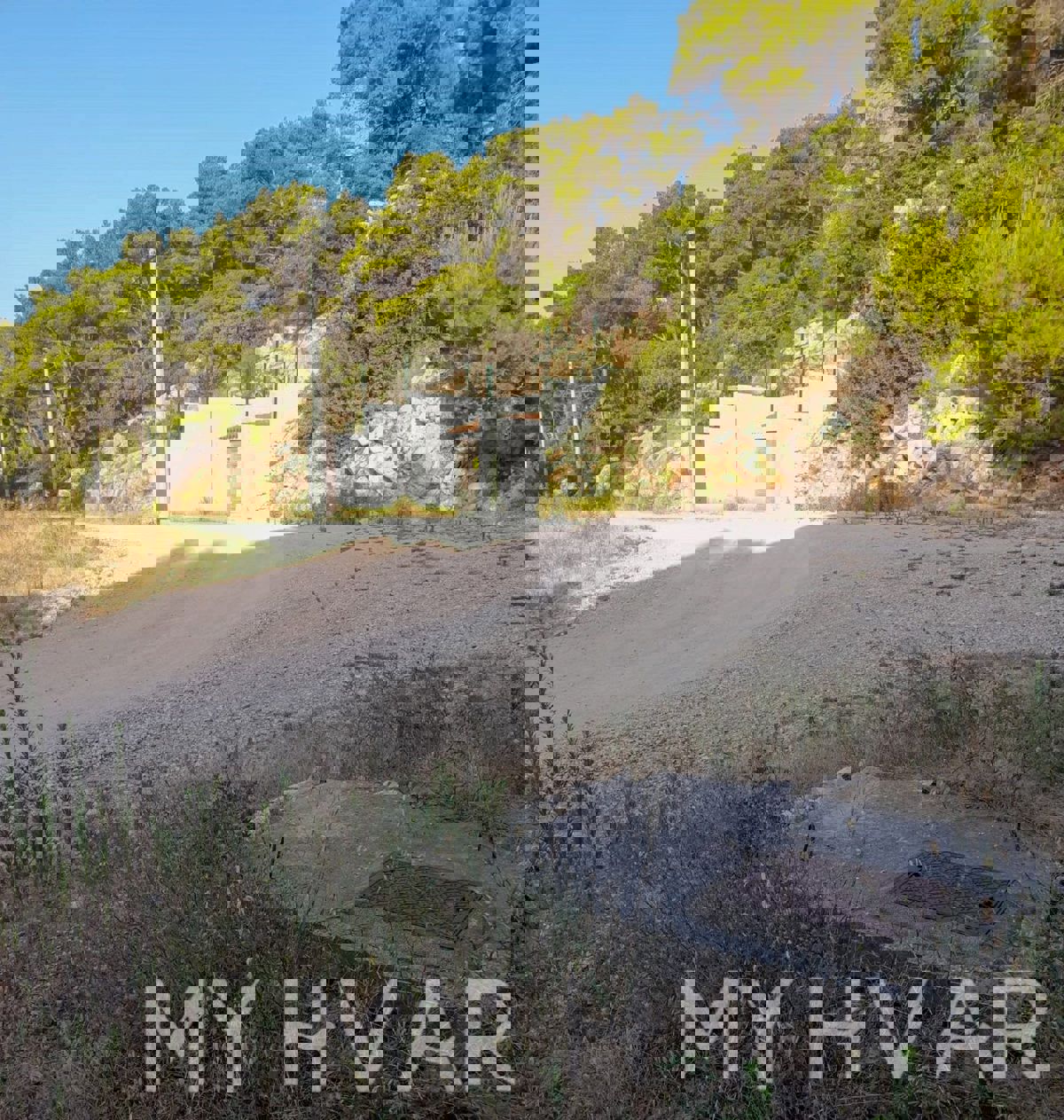 Ampio terreno agricolo a Korčula