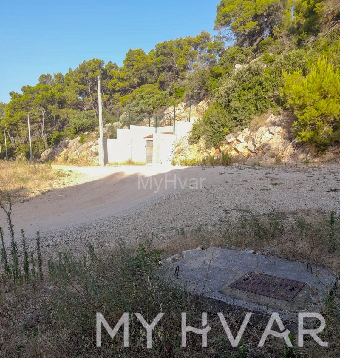 Ampio terreno agricolo a Korčula