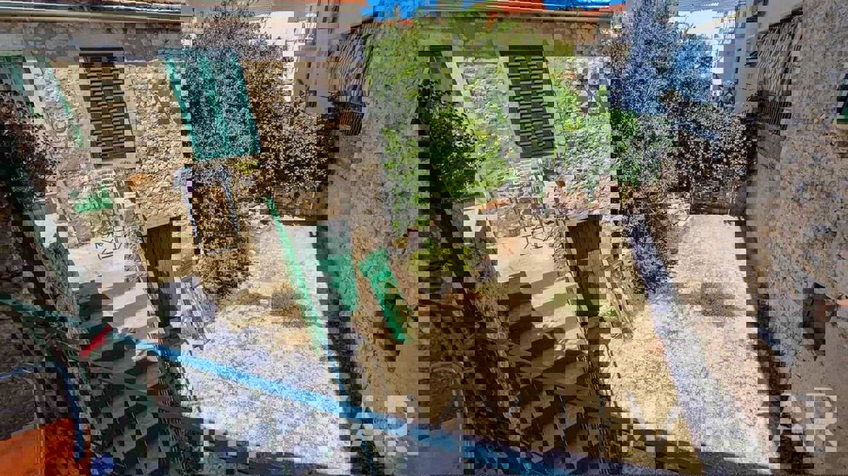 Casa in pietra nascosta a Vrbanj