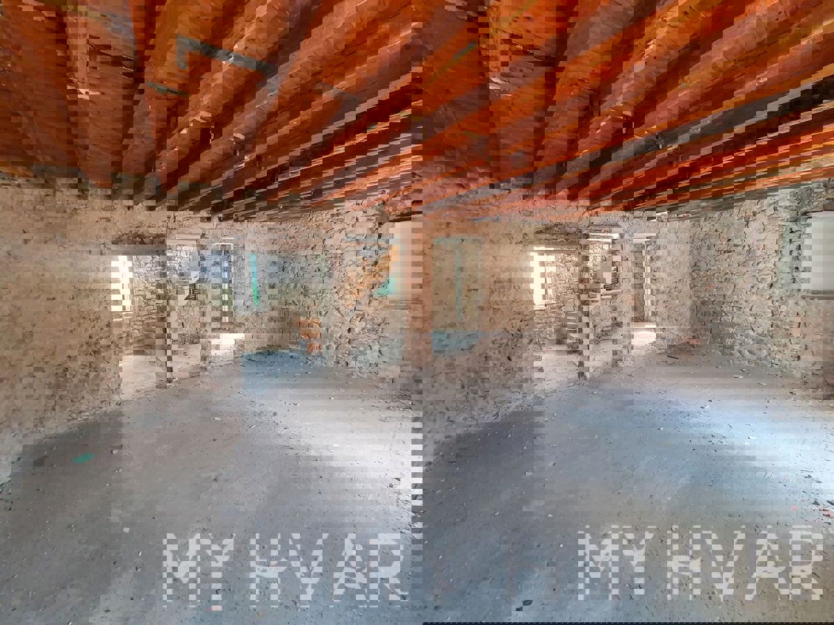 Casa in pietra a Stari Grad