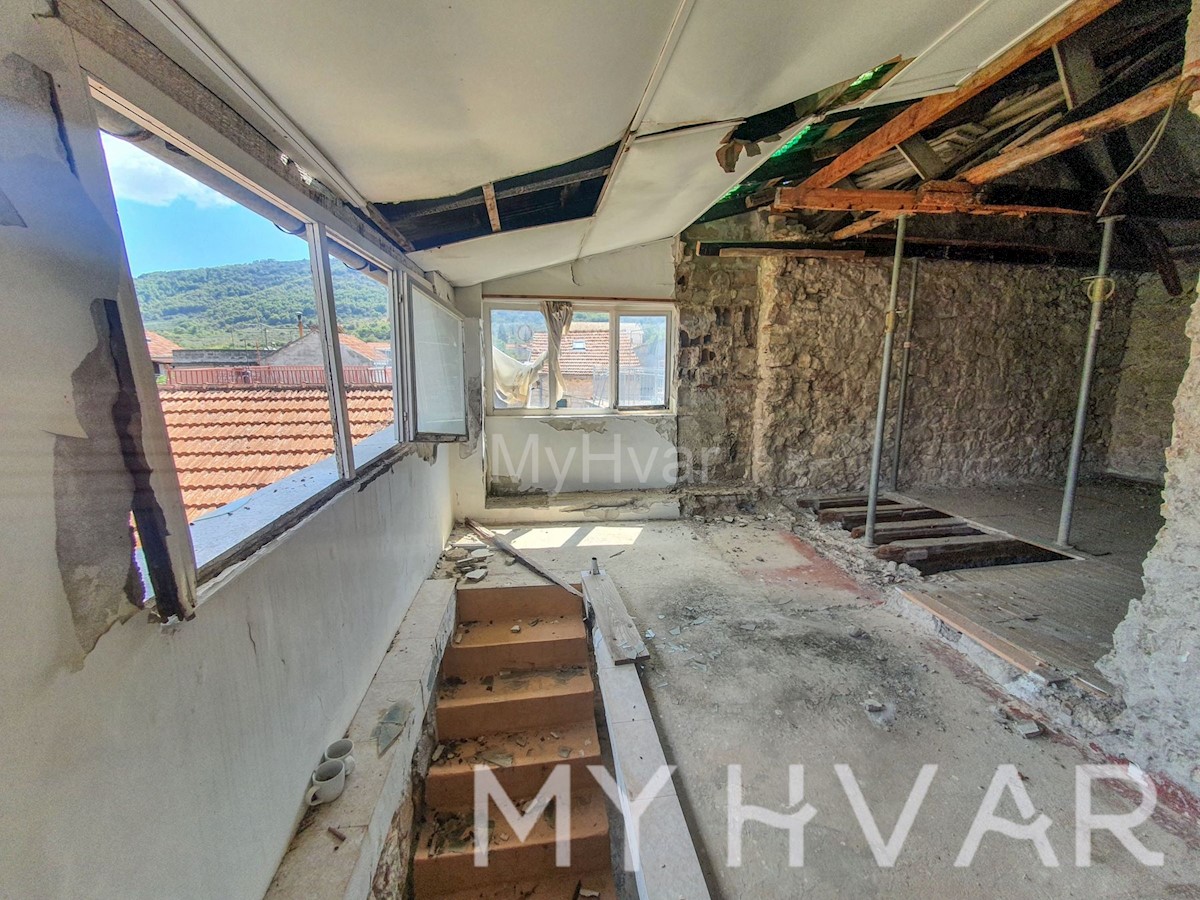 Casa in pietra a Stari Grad