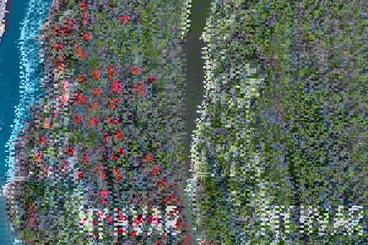 Terreno edificabile a Vrboska #1