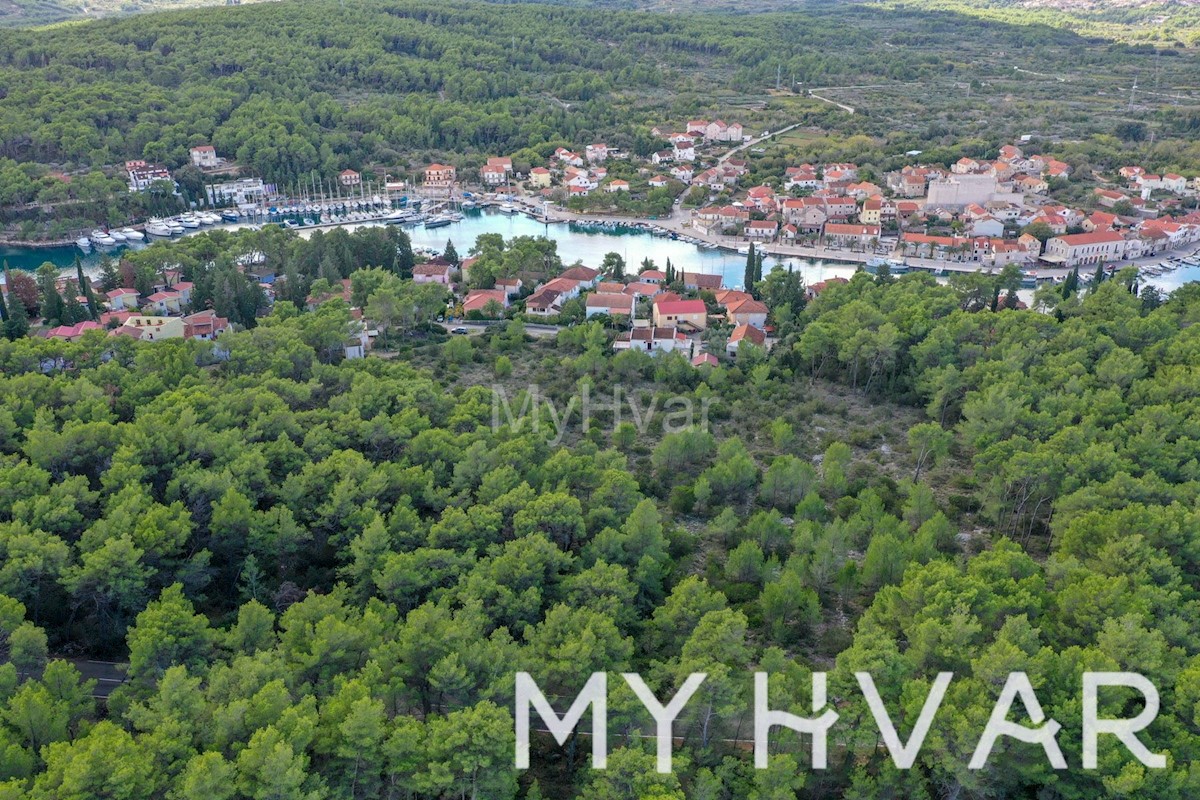 Terreno edificabile a Vrboska #1