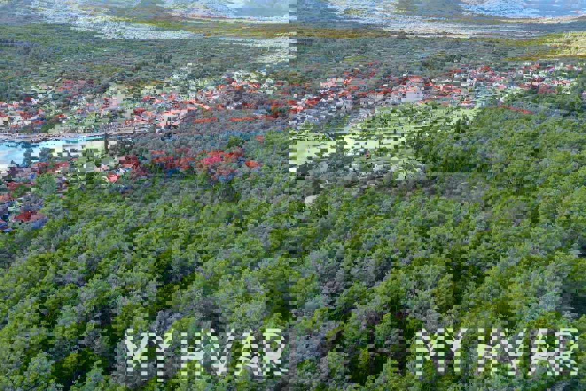 Terreno edificabile a Vrboska #1